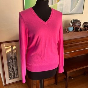 Lands’ End Cashmere pink sweater, M 10-12. V-neck